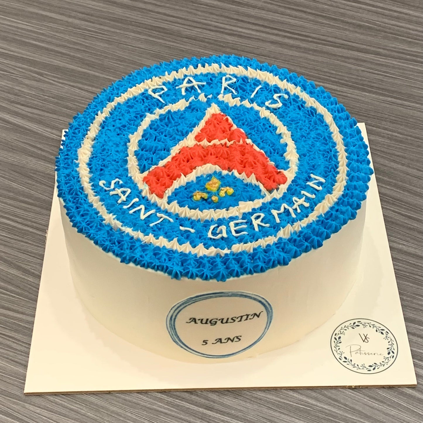 BIrthday cake logo gateau anniversaille logo